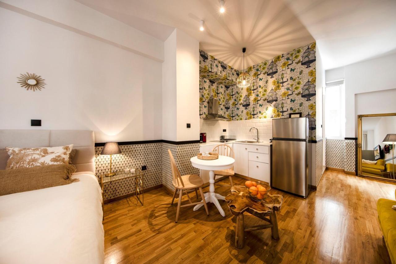 Lejlighed på 36 m² i Omonia med 1 værelse og 1 private badeværelser Athen Eksteriør billede